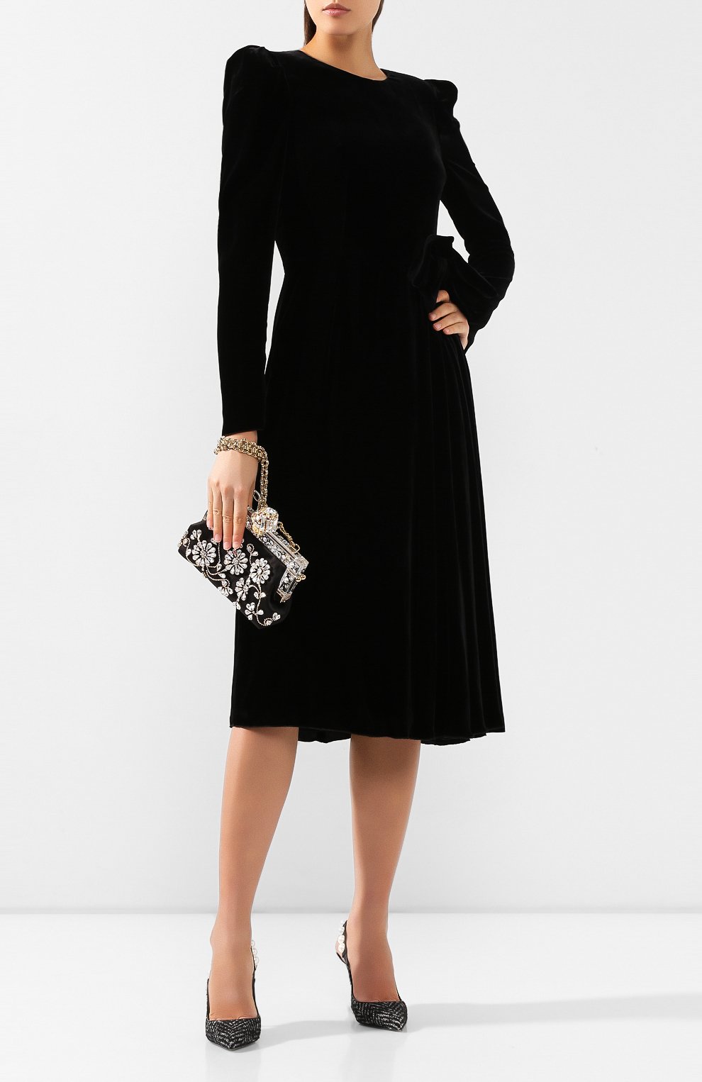 Бархатное платье DOLCE & GABBANA черного цвета по цене 291000 руб., арт. F6G8MT/FUVKQ, фото 2 Бархатное платье DOLCE & GABBANA, арт. F6G8MT/FUVKQ, фото 2
