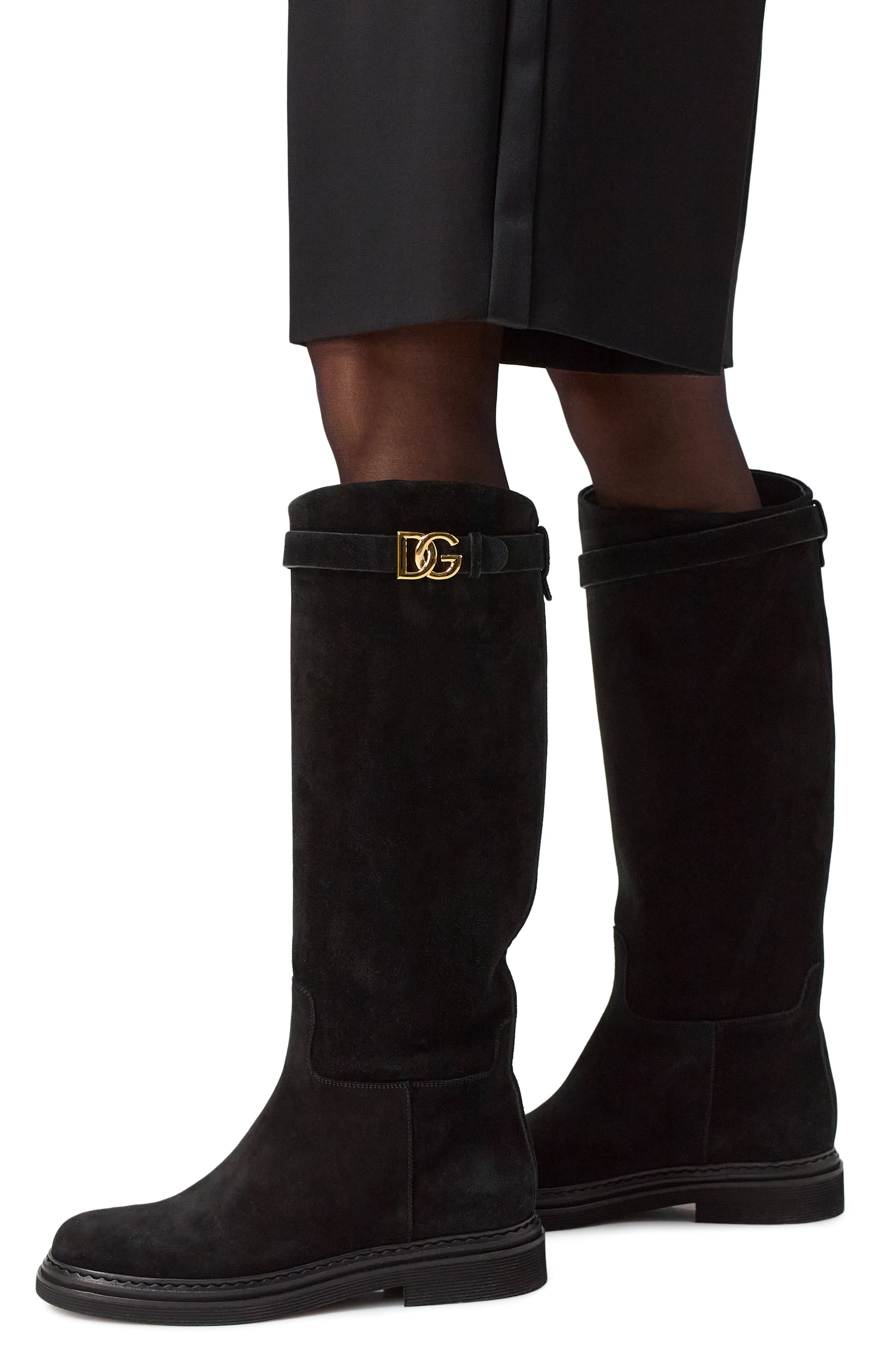 Замшевые сапоги day classic DOLCE & GABBANA черного цвета по цене 117000 руб., арт. CU1141/AS915, фото 3 Замшевые сапоги day classic DOLCE & GABBANA, арт. CU1141/AS915, фото 3