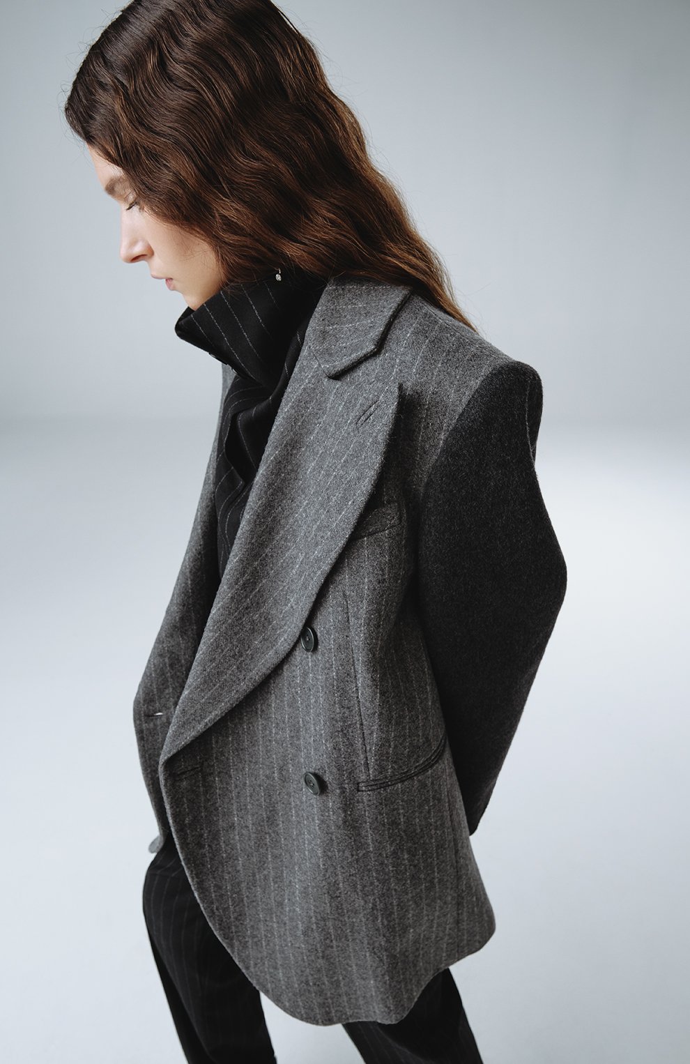 Серьги FORTE_FORTE прозрачного цвета по цене 11200 руб., арт. 10806, фото 5 Серьги FORTE_FORTE, арт. 10806, фото 5