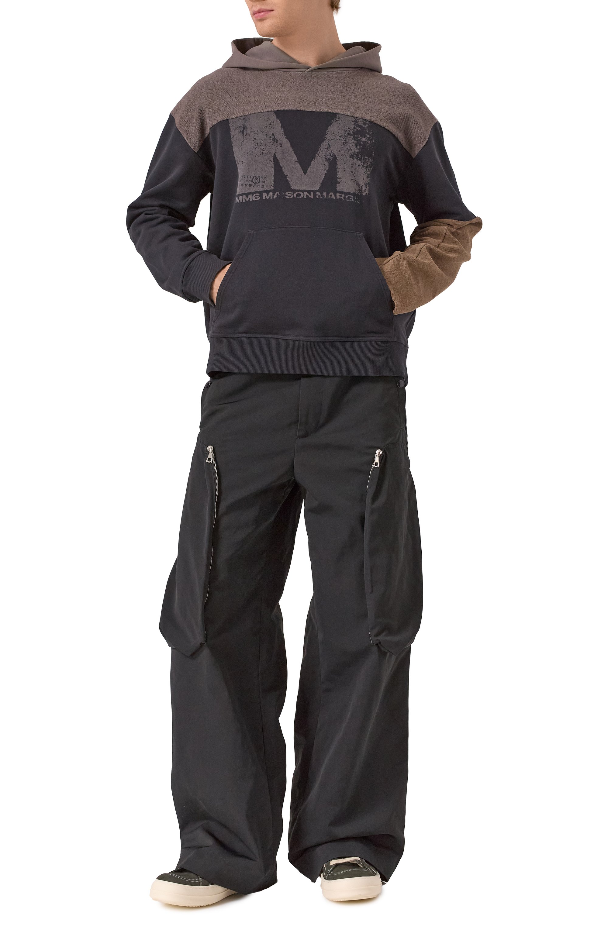 Хлопковое худи MM6 черного цвета по цене 61550 руб., арт. SH0GU0025/MTJ016, фото 2 Хлопковое худи MM6, арт. SH0GU0025/MTJ016, фото 2