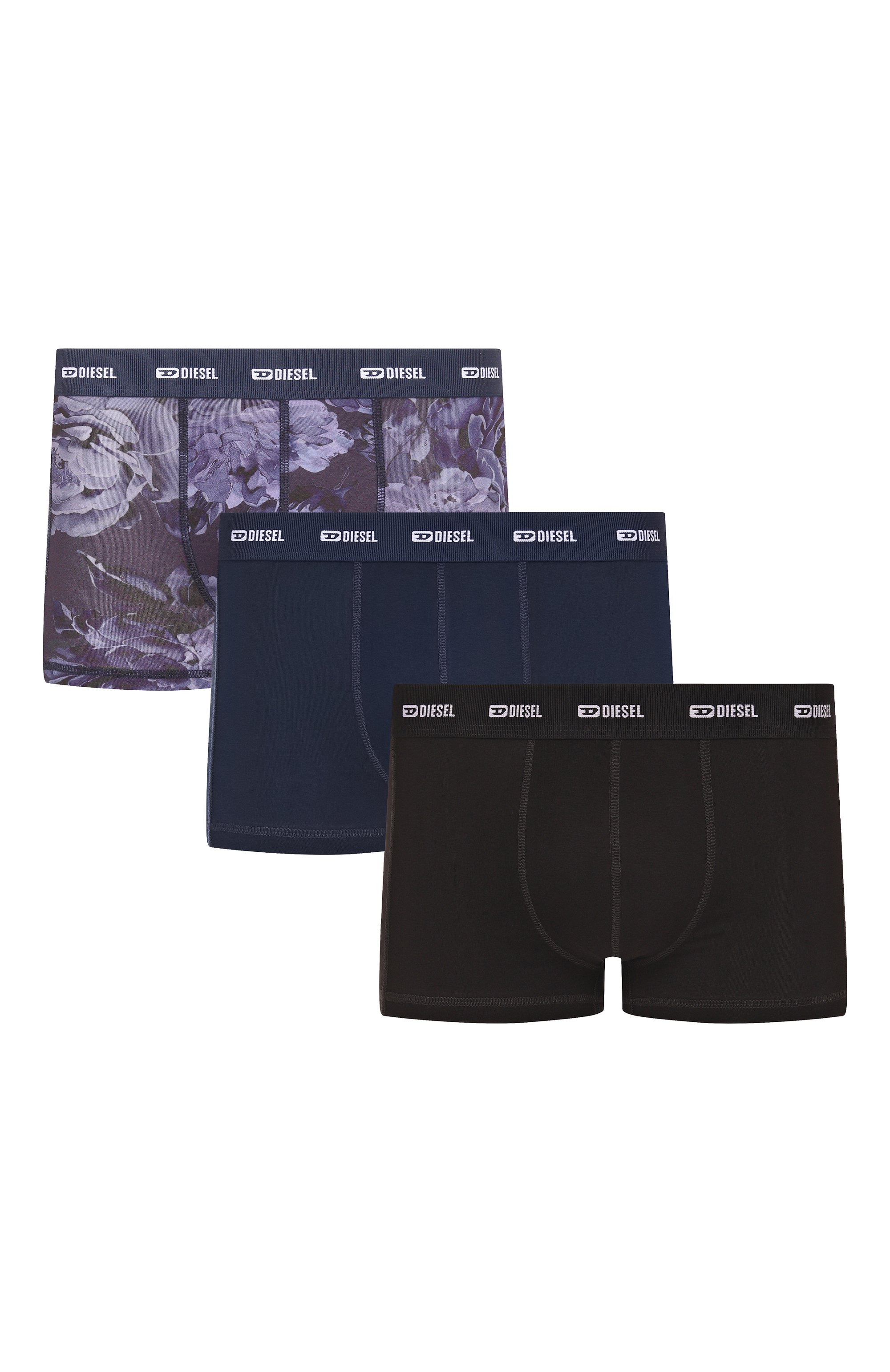 Комплект из трех боксеров DIESEL черного цвета по цене 6170 руб., арт. A17832/0DLBU, фото 1 Комплект из трех боксеров DIESEL, арт. A17832/0DLBU, фото 1