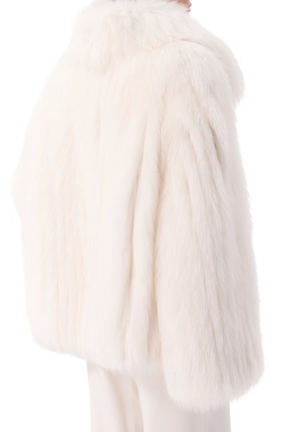 Шуба из арктической лисы MVST белого цвета по цене 1570000 руб., арт. M001E/ARCTIC FOX WILD, фото 4 Шуба из арктической лисы MVST, арт. M001E/ARCTIC FOX WILD, фото 4