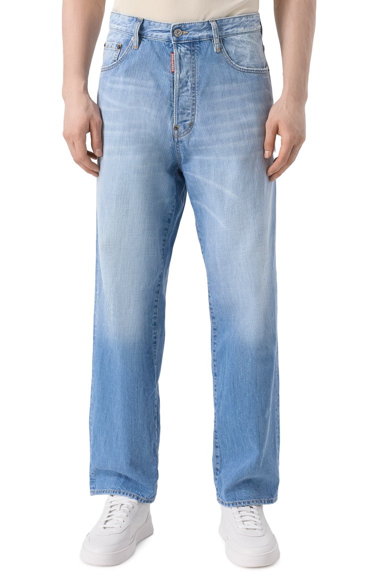 Мужские джинсы bro DSQUARED2 голубого цвета, арт. S71LB1611/S30309 | Фото 3 (Длина (брюки, джинсы): Стандартные; Материал внешний: Хлопок, Деним; Детали: Делаве; Кросс-КТ: Деним; Стили: Повседневный; Автоматизация состава: Проставлено; Автоматизация ТО: Проставлено; Силуэт М (брюки): Широкие)