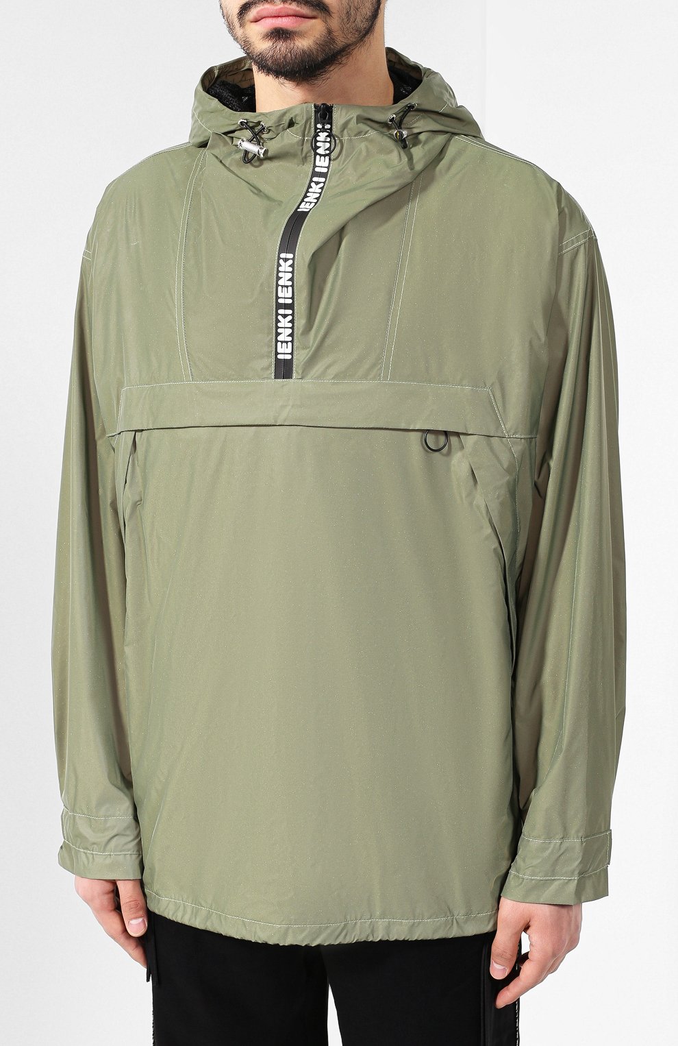 Анорак с капюшоном IENKI IENKI зеленого цвета по цене 74500 руб., арт. AN0RAK MAN/REFLECTIVE NYL0N, фото 3 Анорак с капюшоном IENKI IENKI, арт. AN0RAK MAN/REFLECTIVE NYL0N, фото 3