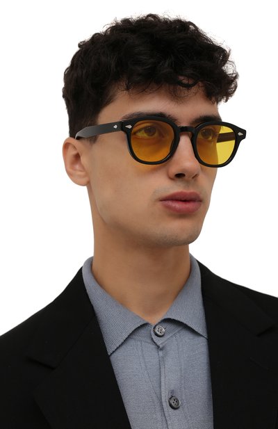 Солнцезащитные очки MOSCOT черного цвета по цене 39950 руб., арт. LEMT0SH BASE 2 SUN 0200-TG, фото 3 Солнцезащитные очки MOSCOT, арт. LEMT0SH BASE 2 SUN 0200-TG, фото 3