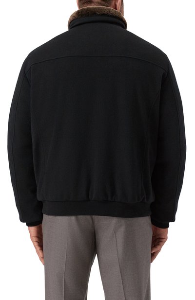 Пуховый бомбер bellati-mrw с отделкой из овчины MOORER черного цвета по цене 299500 руб., арт. BELLATI/MRW, фото 4 Пуховый бомбер bellati-mrw с отделкой из овчины MOORER, арт. BELLATI/MRW, фото 4