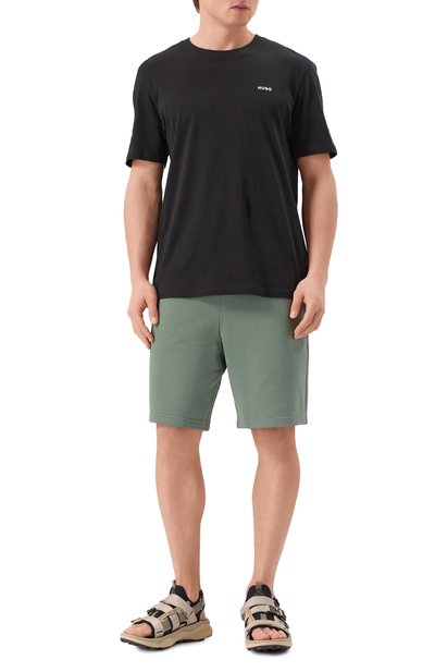 Хлопковые шорты HUGO зеленого цвета по цене 10950 руб., арт. 50530696, фото 2 Хлопковые шорты HUGO, арт. 50530696, фото 2