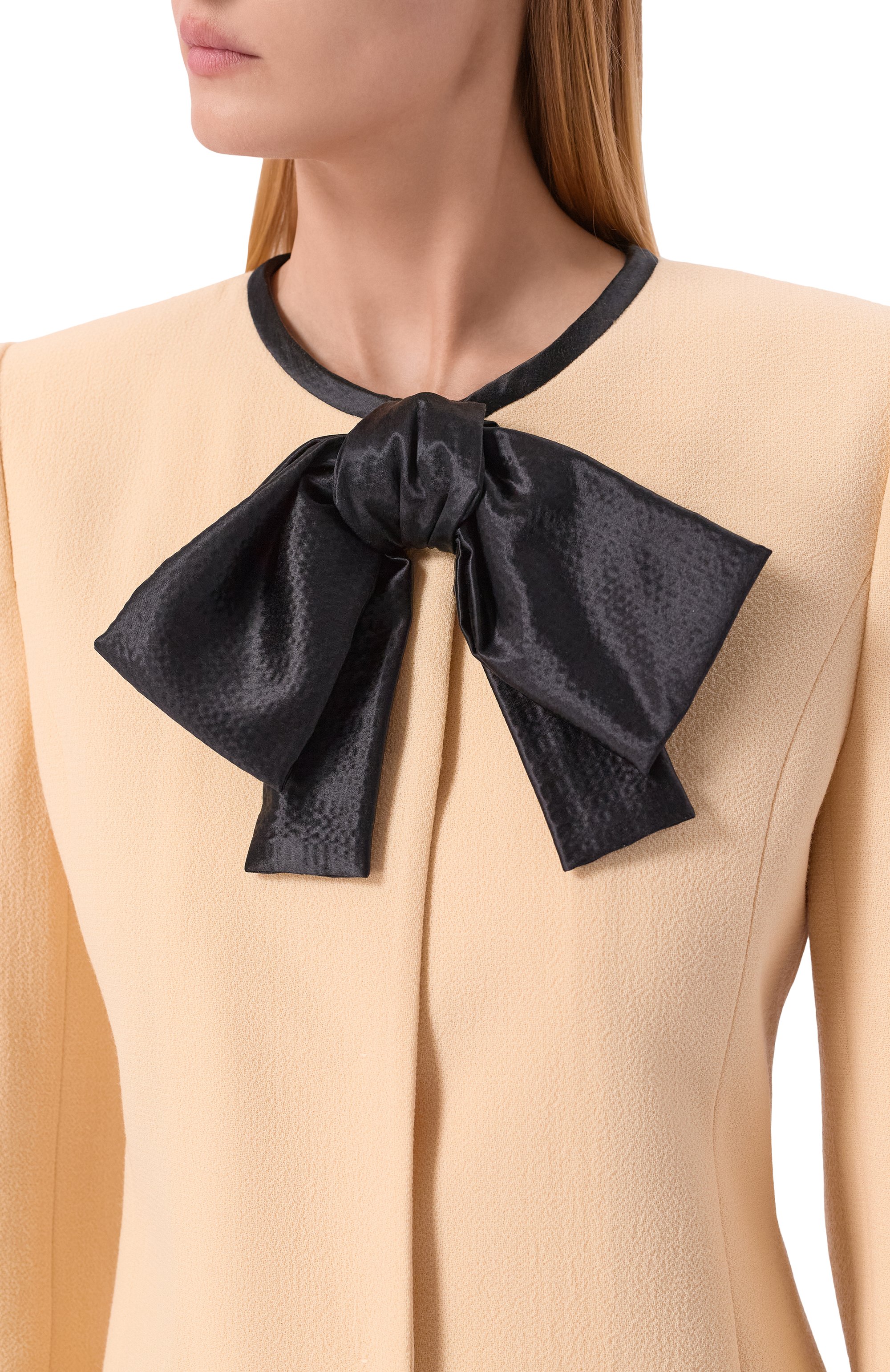 Шерстяной жакет VALENTINO бежевого цвета по цене 557000 руб., арт. 8B0CJ452/9Q0, фото 5 Шерстяной жакет VALENTINO, арт. 8B0CJ452/9Q0, фото 5