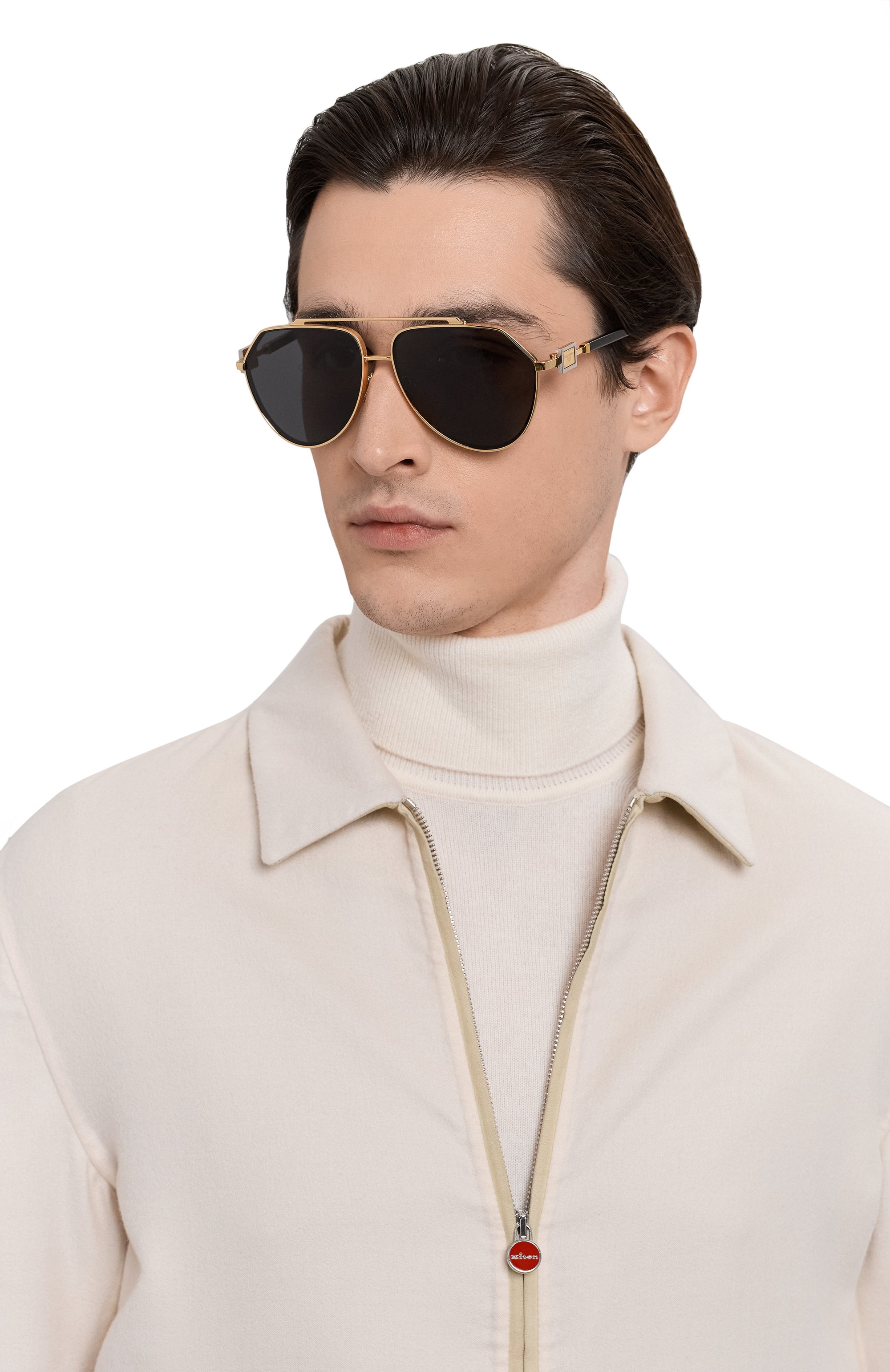 Солнцезащитные очки DOLCE & GABBANA темно-серого цвета по цене 67650 руб., арт. 0DG2315, фото 2 Солнцезащитные очки DOLCE & GABBANA, арт. 0DG2315, фото 2