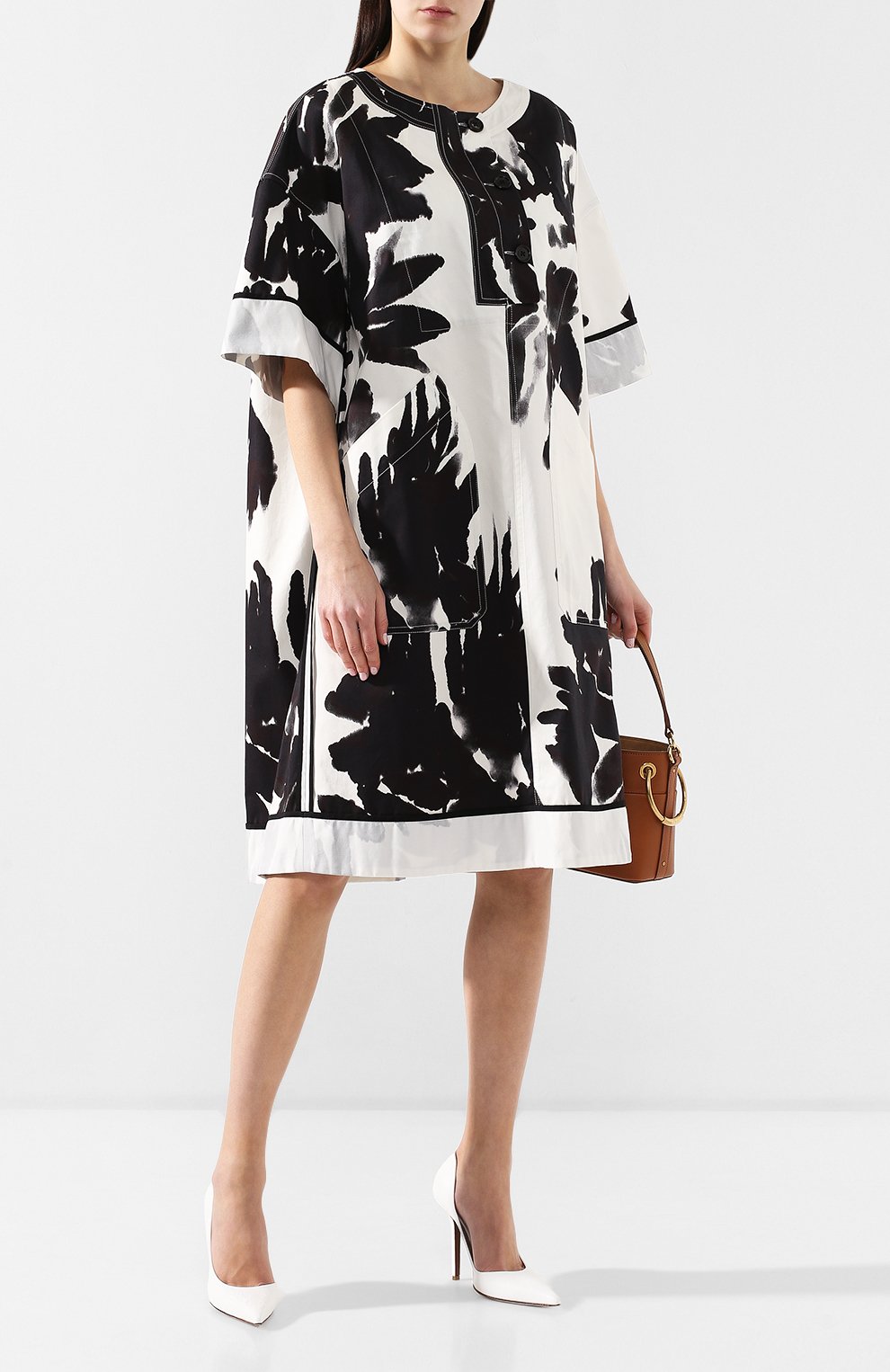 Хлопковое платье DRIES VAN NOTEN черно-белого цвета по цене 96550 руб., арт. 191-31012-7101, фото 2 Хлопковое платье DRIES VAN NOTEN, арт. 191-31012-7101, фото 2