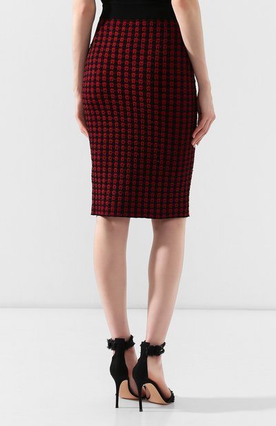 Юбка из вискозы REDVALENTINO черного цвета по цене 29950 руб., арт. SR3KGA03/4GL, фото 4 Юбка из вискозы REDVALENTINO, арт. SR3KGA03/4GL, фото 4