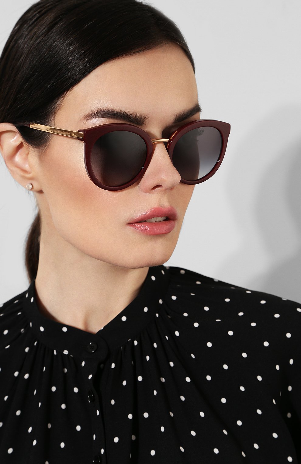 Солнцезащитные очки DOLCE & GABBANA бордового цвета по цене 22850 руб., арт. 4268-30918G, фото 2 Солнцезащитные очки DOLCE & GABBANA, арт. 4268-30918G, фото 2