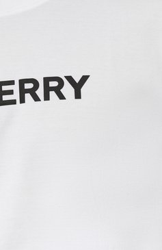 Мужская хлопковая футболка BURBERRY белого цвета, арт. 8055309 | Фото 5 (Рукава: Короткие; Материал внешний: Хлопок; Длина (для топов): Стандартные; Принт: С принтом; Стили: Кэжуэл; Кросс-КТ: Джерси; Мужское Кросс-КТ: Футболка-одежда)