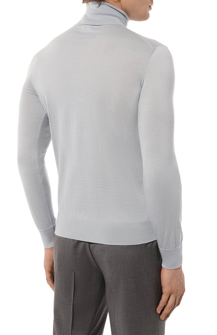 Мужской водолазка из кашемира и шелка ZEGNA светло-голубого цвета, арт. UCJ00A6/120 | Фото 4 (Материал внешний: Кашемир, Шелк, Шерсть; Длина (для топов): Стандартные; Рукава: Длинные; Мужское Кросс-КТ: Водолазка-одежда; Принт: Без принта; Стили: Кэжуэл)