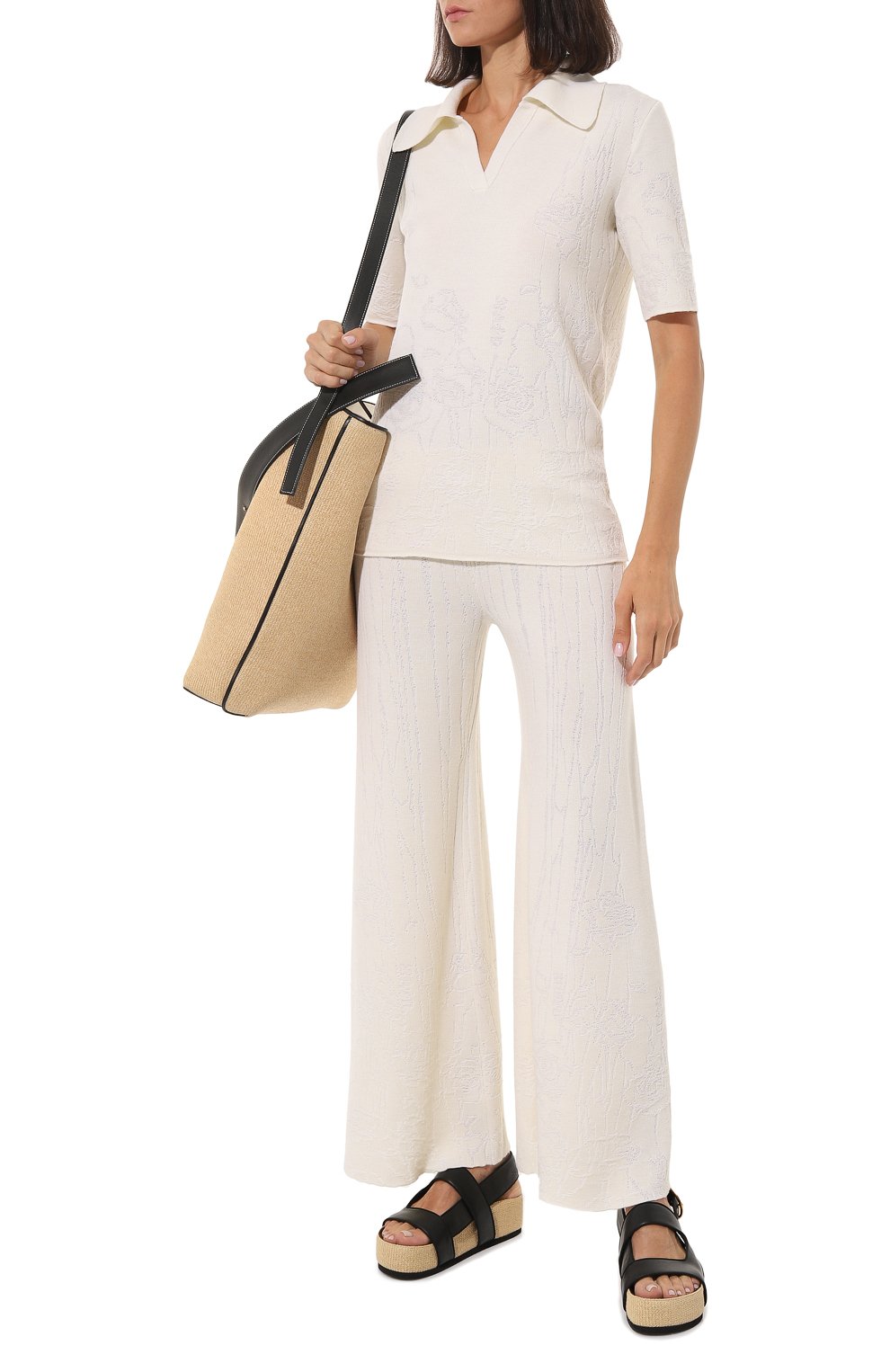 Брюки из шерсти и вискозы AND THE BRAND молочного цвета по цене 49000 руб., арт. W24-P029-1202-101, фото 2 Брюки из шерсти и вискозы AND THE BRAND, арт. W24-P029-1202-101, фото 2
