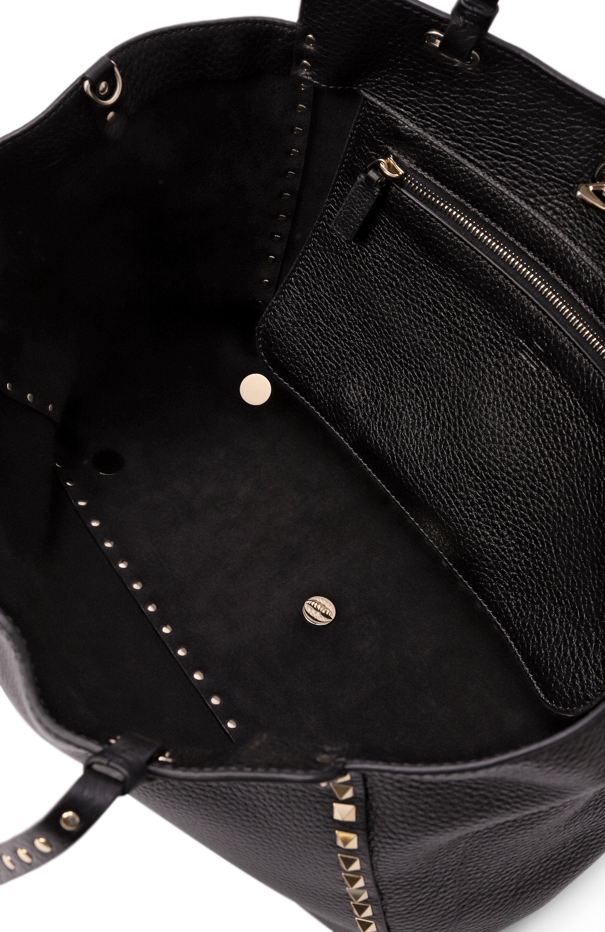 Сумка-тоут rockstud medium VALENTINO черного цвета по цене 314500 руб., арт. 5W2B0970/VSF, фото 5 Сумка-тоут rockstud medium VALENTINO, арт. 5W2B0970/VSF, фото 5
