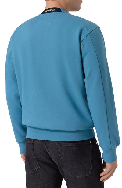 Хлопковый свитшот C.P. COMPANY голубого цвета по цене 22200 руб., арт. 19CMSS713A005086W, фото 4 Хлопковый свитшот C.P. COMPANY, арт. 19CMSS713A005086W, фото 4
