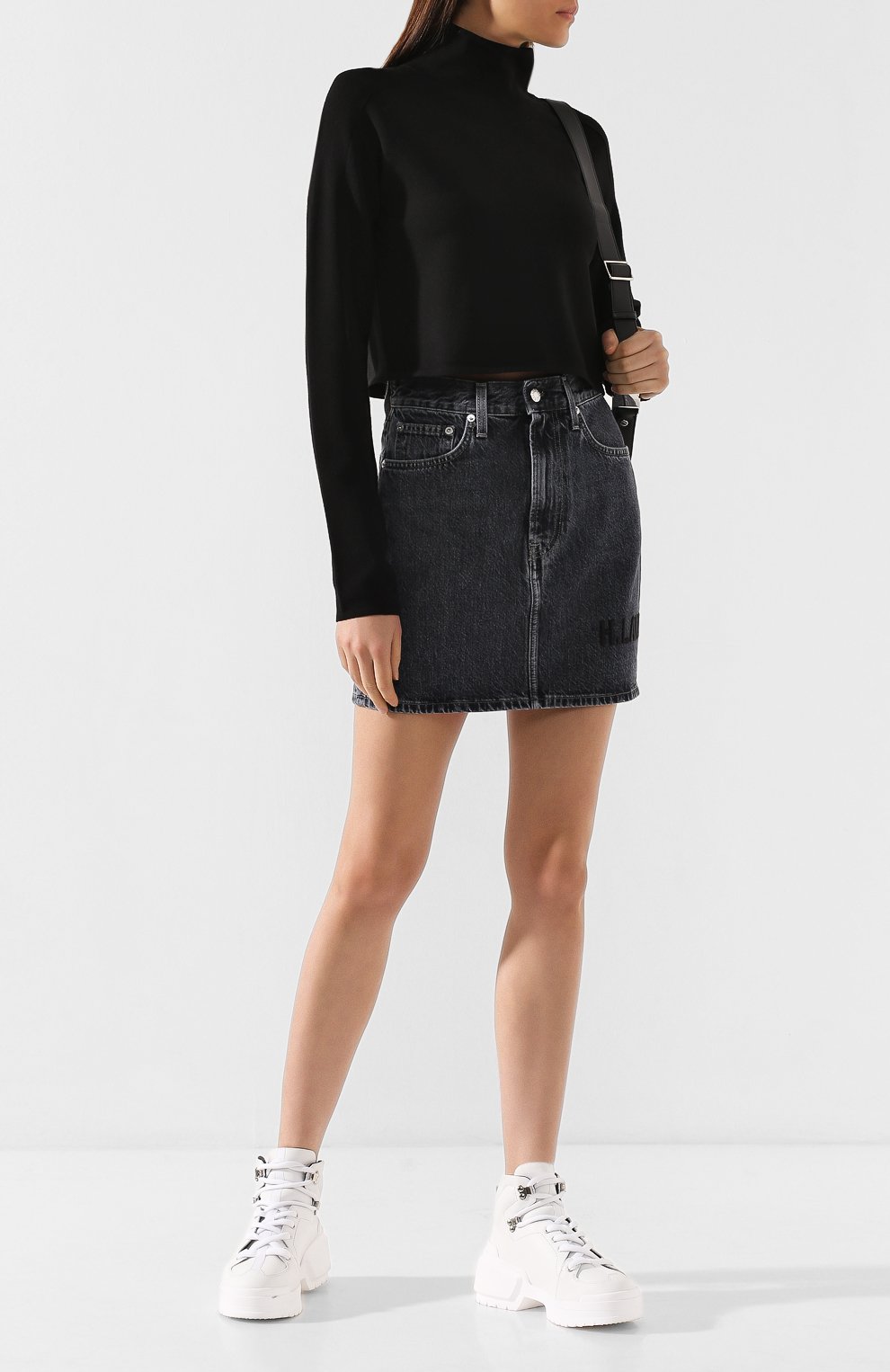 Свитер HELMUT LANG черного цвета по цене 28100 руб., арт. J07HW705, фото 2 Свитер HELMUT LANG, арт. J07HW705, фото 2