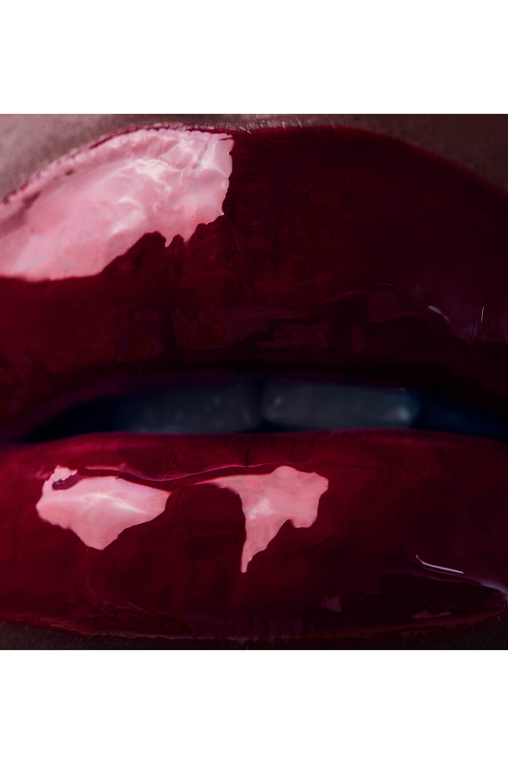 Блеск для губ rouge stiletto vinyl gloss, оттенок rouge louboutin 001v CHRISTIAN LOUBOUTIN, арт. 8435415089630, фото 7