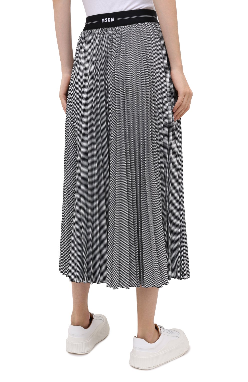 Юбка-миди MSGM черно-белого цвета по цене 53100 руб., арт. 2941MDD13P 207780, фото 5 Юбка-миди MSGM, арт. 2941MDD13P 207780, фото 5