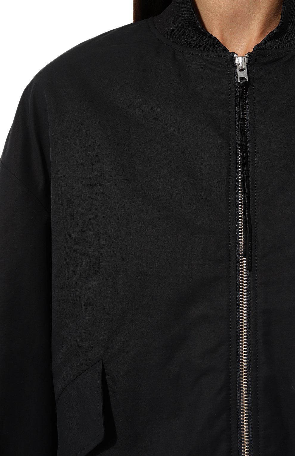 Бомбер CLOSED темно-синего цвета по цене 49950 руб., арт. C97853-60P-22, фото 5 Бомбер CLOSED, арт. C97853-60P-22, фото 5