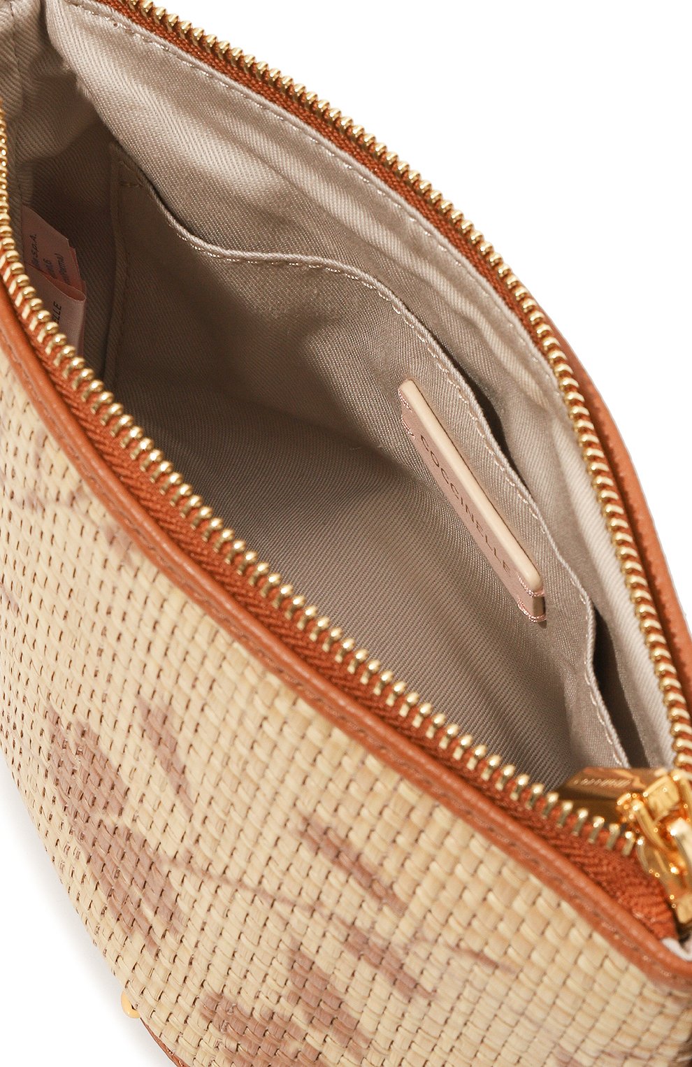 Сумка magie COCCINELLE бежевого цвета по цене 19400 руб., арт. E5Q40550301, фото 5 Сумка magie COCCINELLE, арт. E5Q40550301, фото 5