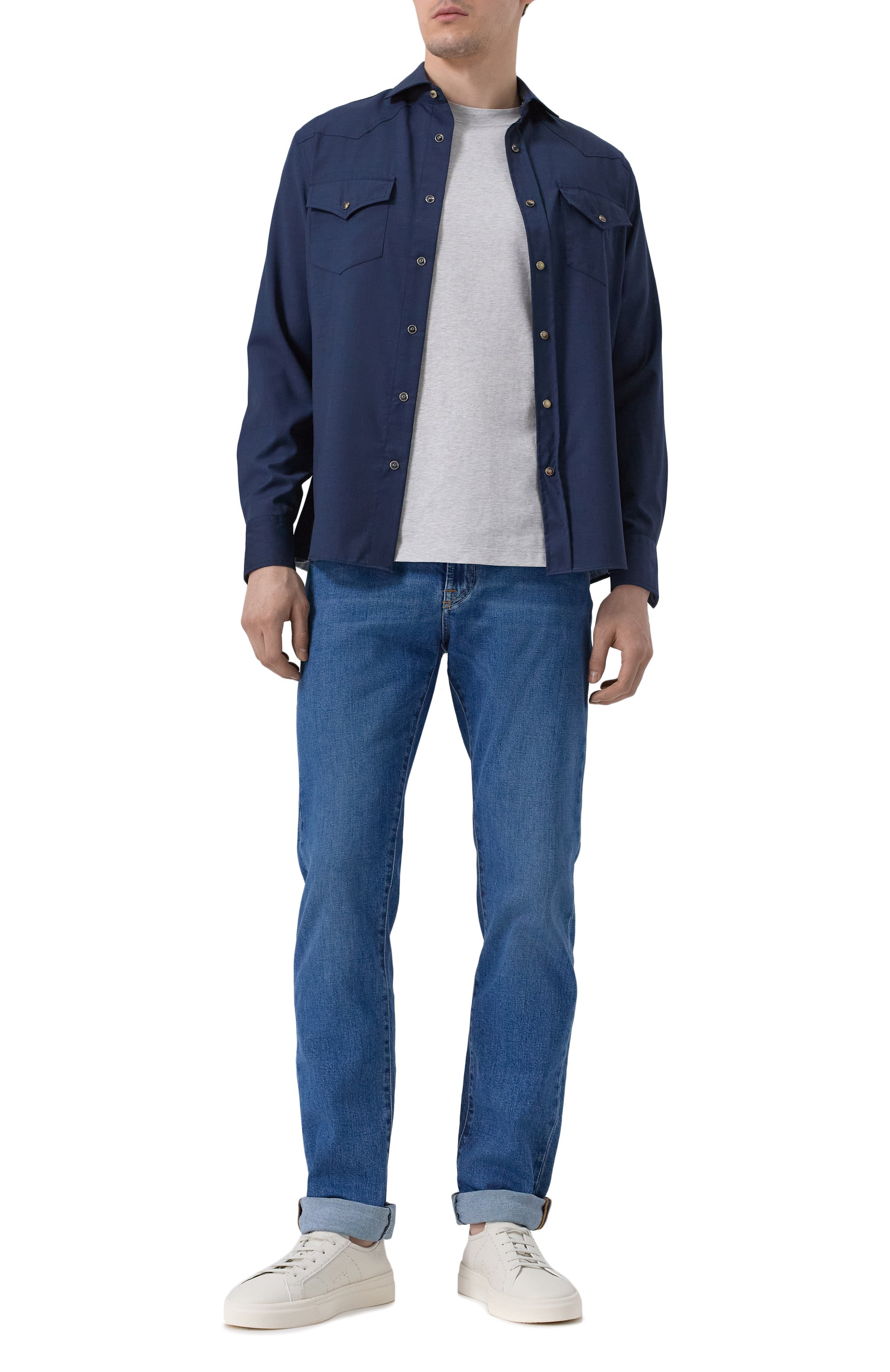 Хлопковая футболка BRUNELLO CUCINELLI светло-серого цвета по цене 44500 руб., арт. M0B138440, фото 2 Хлопковая футболка BRUNELLO CUCINELLI, арт. M0B138440, фото 2