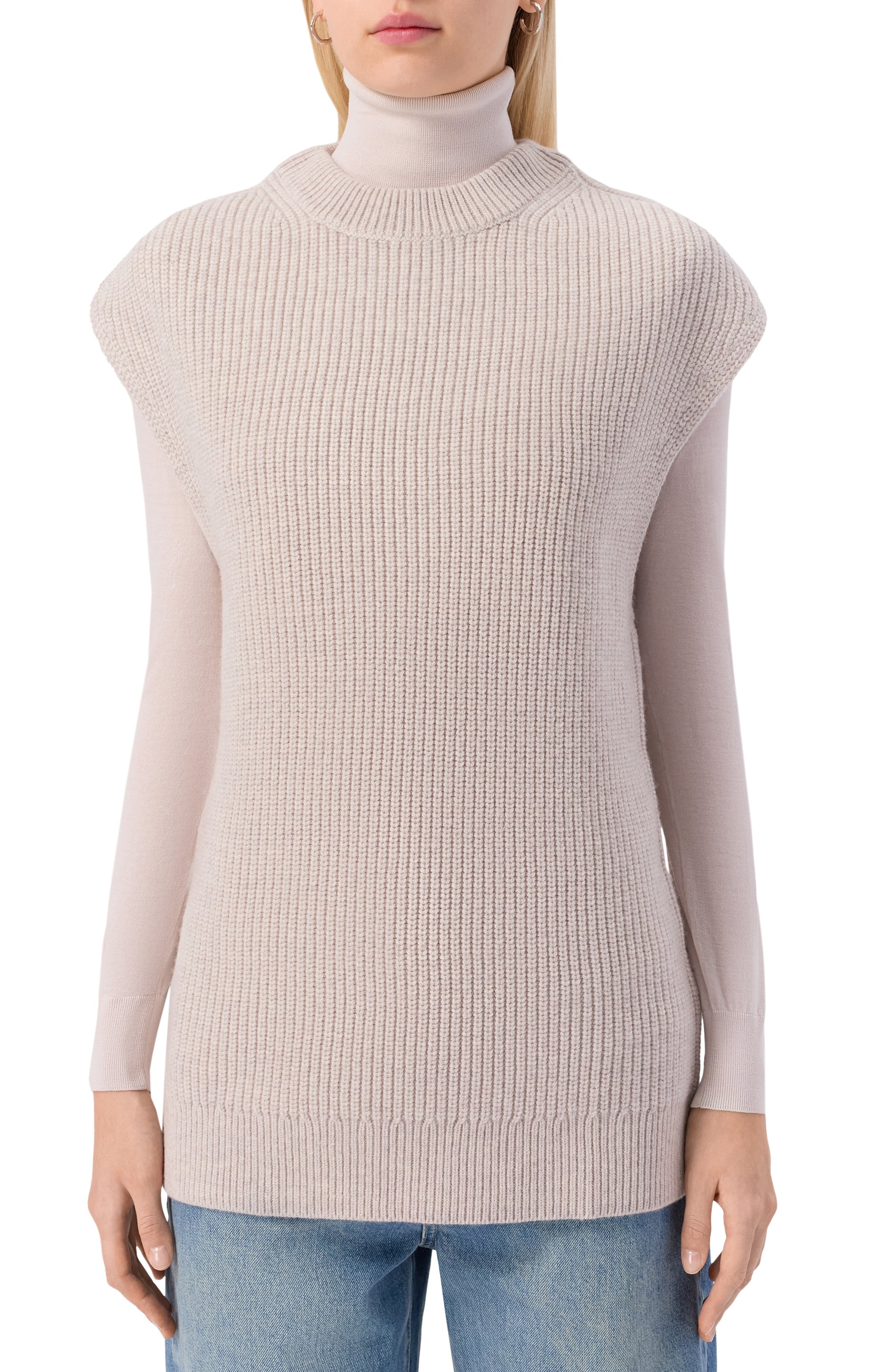 Шерстяной жилет 12 STOREEZ светло-серого цвета по цене 19000 руб., арт. 134406, фото 3 Шерстяной жилет 12 STOREEZ, арт. 134406, фото 3