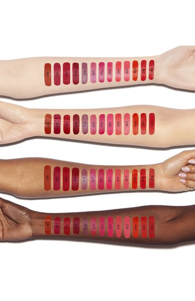 Помада для губ с сатиновым финишем rouge dior, оттенок 999 (3,5g) DIOR цвета по цене 5550 руб., арт. C035500999, фото 3 Помада для губ с сатиновым финишем rouge dior, оттенок 999 (3,5g) DIOR, арт. C035500999, фото 3