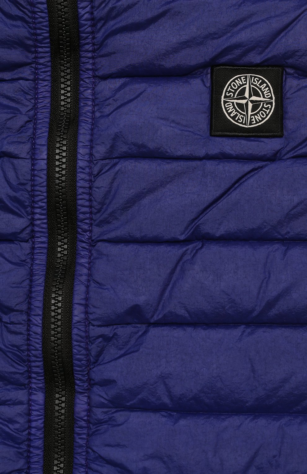 Утепленный жилет STONE ISLAND фиолетового цвета по цене 27550 руб., арт. 8016G0224/6-8, фото 3 Утепленный жилет STONE ISLAND, арт. 8016G0224/6-8, фото 3