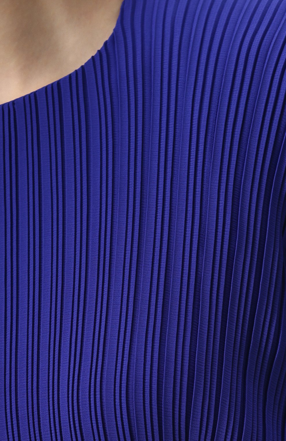 Однотонное плиссированное платье-миди с объемными рукавами SOLACE LONDON, арт. 0S1897, фото 5