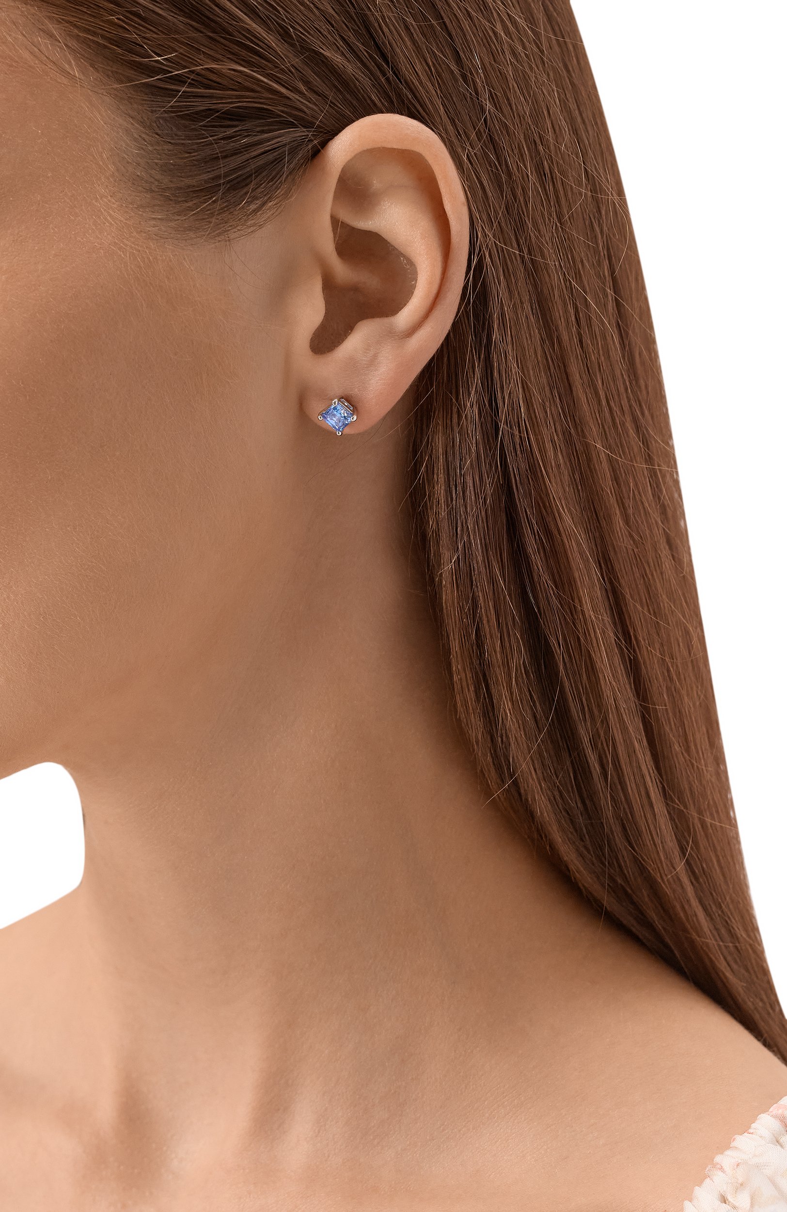 Серьги mesmera SWAROVSKI синего цвета по цене 13700 руб., арт. 5665767, фото 2 Серьги mesmera SWAROVSKI, арт. 5665767, фото 2