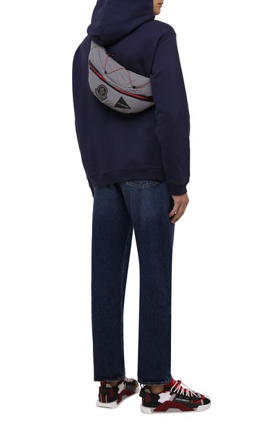Поясная сумка 2 moncler 1952 moncler genius x and wander MONCLER GENIUS серого цвета по цене 49450 руб., арт. G2-092-5M700-00-M1409, фото 2 Поясная сумка 2 moncler 1952 moncler genius x and wander MONCLER GENIUS, арт. G2-092-5M700-00-M1409, фото 2