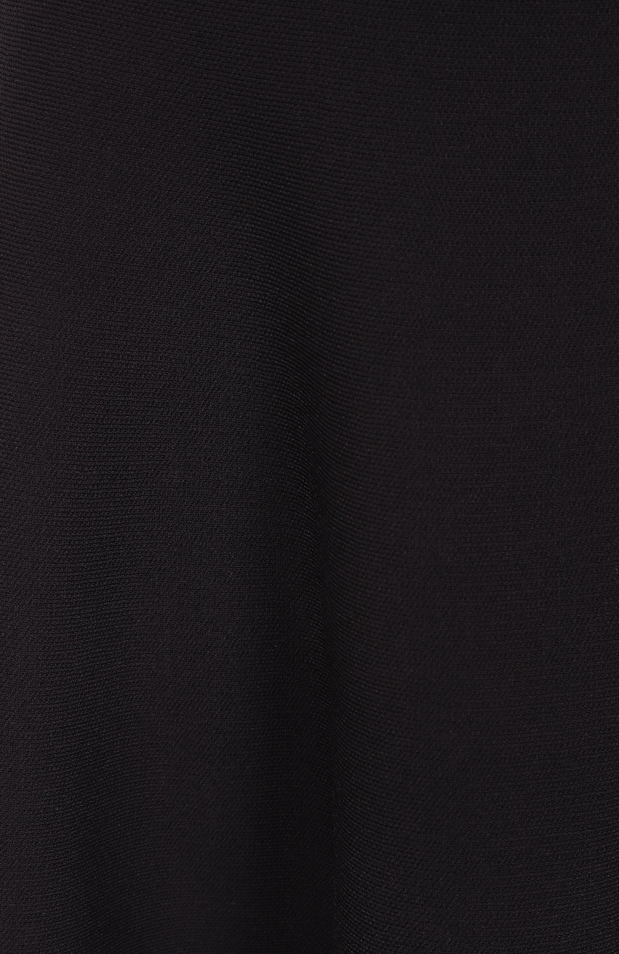 Платье из вискозы JACOB LEE черного цвета по цене 57900 руб., арт. WKD030SS25B, фото 6 Платье из вискозы JACOB LEE, арт. WKD030SS25B, фото 6