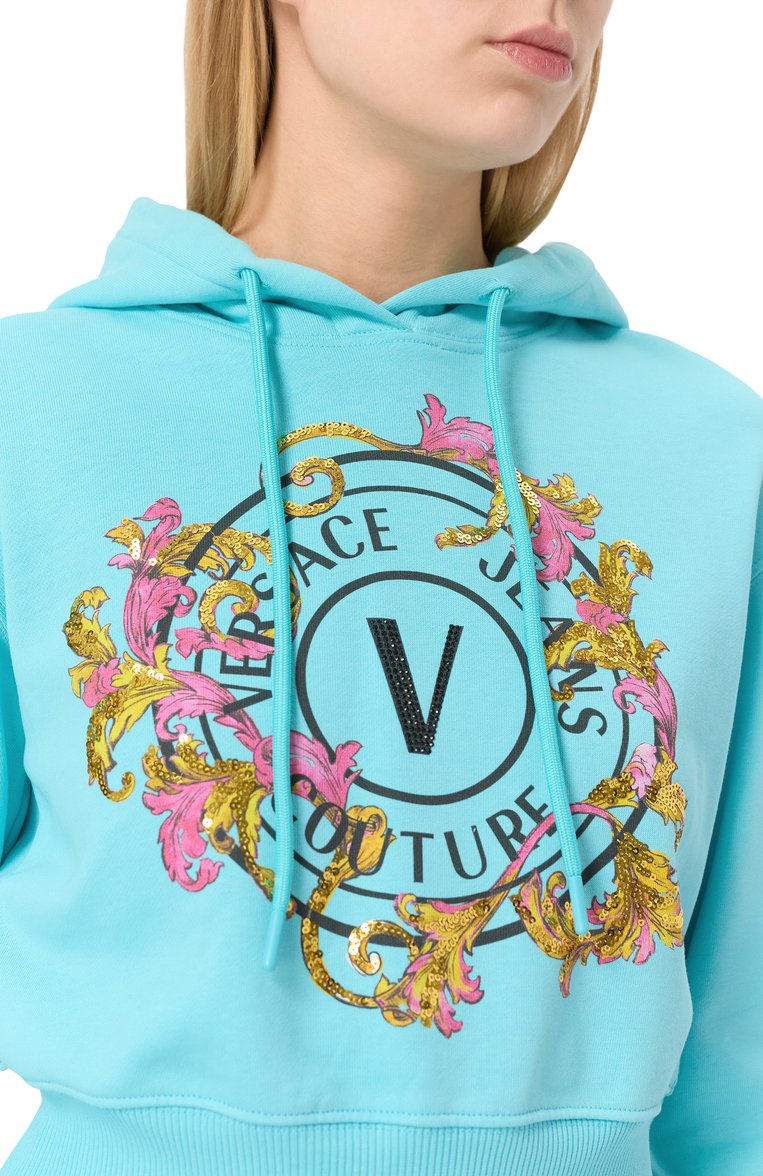 Женский хлопковое худи VERSACE JEANS COUTURE бирюзового цвета, арт. 78HAIC01/CF00C | Фото 5 (Длина (для топов): Укороченные; Рукава: Длинные; Материал внешний: Хлопок; Стили: Спорт-шик; Женское Кросс-КТ: Худи-одежда; Автоматизация состава: Проставлено; Автоматизация ТО: Проставлено)