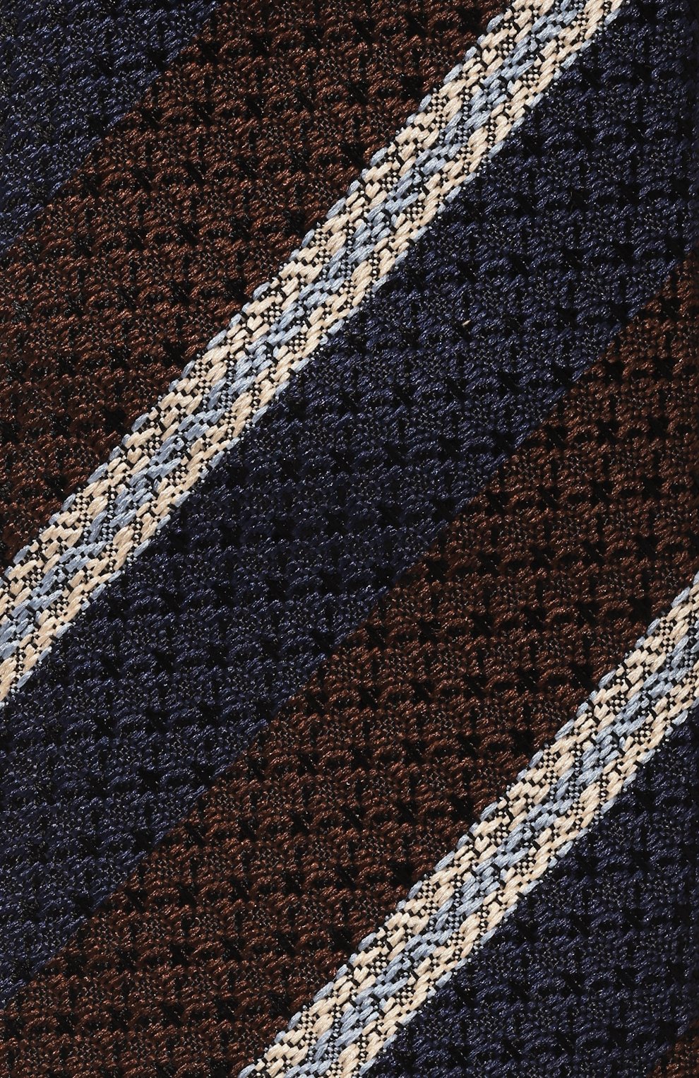 Шелковый галстук ZEGNA темно-синего цвета по цене 25750 руб., арт. Z4D34T/1P8204, фото 4 Шелковый галстук ZEGNA, арт. Z4D34T/1P8204, фото 4