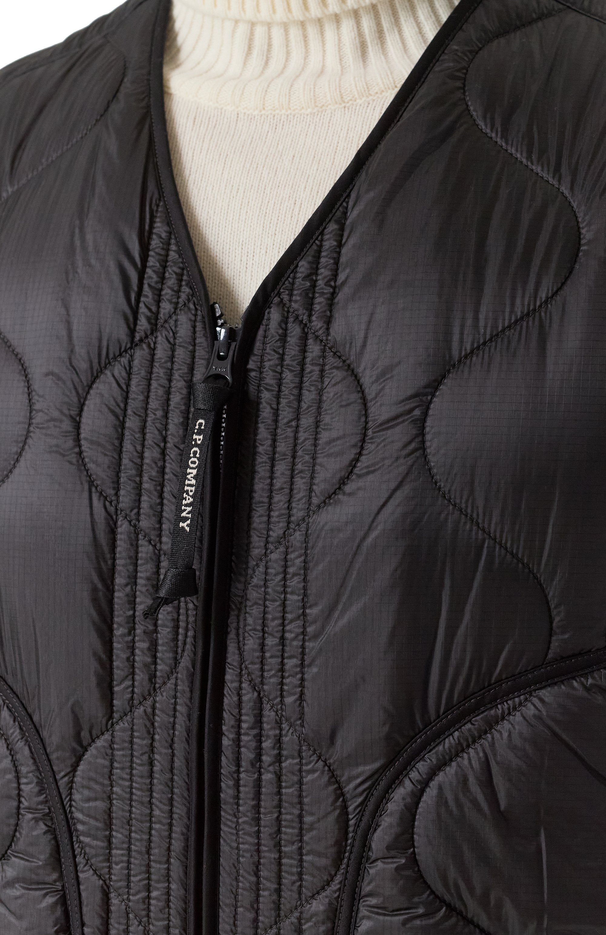 Утепленный жилет C.P. COMPANY, арт. 19CMVE049A110158A, фото 5