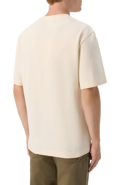 Хлопковая футболка JACQUEMUS кремового цвета по цене 27800 руб., арт. 26HTSU00354/AJ00226, фото 4 Хлопковая футболка JACQUEMUS, арт. 26HTSU00354/AJ00226, фото 4