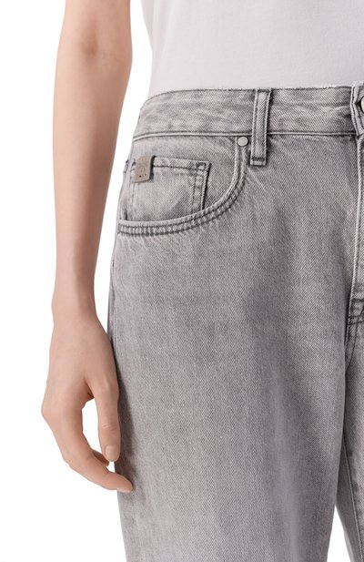 Джинсы hailey JACOB COHEN серого цвета по цене 52850 руб., арт. JDM_Q0016 004 T733A V3, фото 5 Джинсы hailey JACOB COHEN, арт. JDM_Q0016 004 T733A V3, фото 5