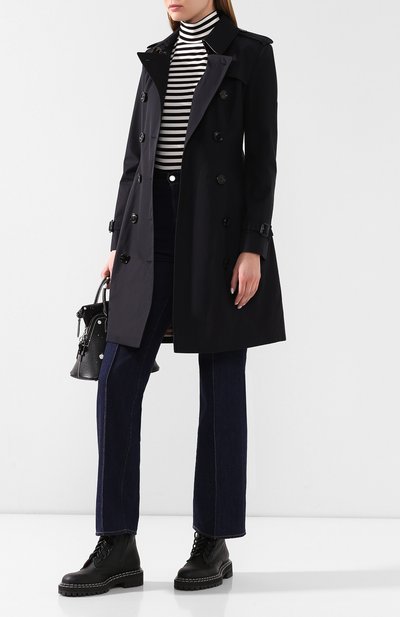 Хлопковый тренч chelsea BURBERRY темно-синего цвета по цене 213500 руб., арт. 4073375, фото 2 Хлопковый тренч chelsea BURBERRY, арт. 4073375, фото 2