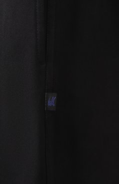 Мужские хлопковые брюки BURBERRY черного цвета, арт. 8105429 | Фото 6 (Длина (брюки, джинсы): Стандартные; Материал сплава: Проставлено; Драгоценные камни: Проставлено; Случай: Повседневный; Стили: Кэжуэл; Материал внешний: Хлопок)