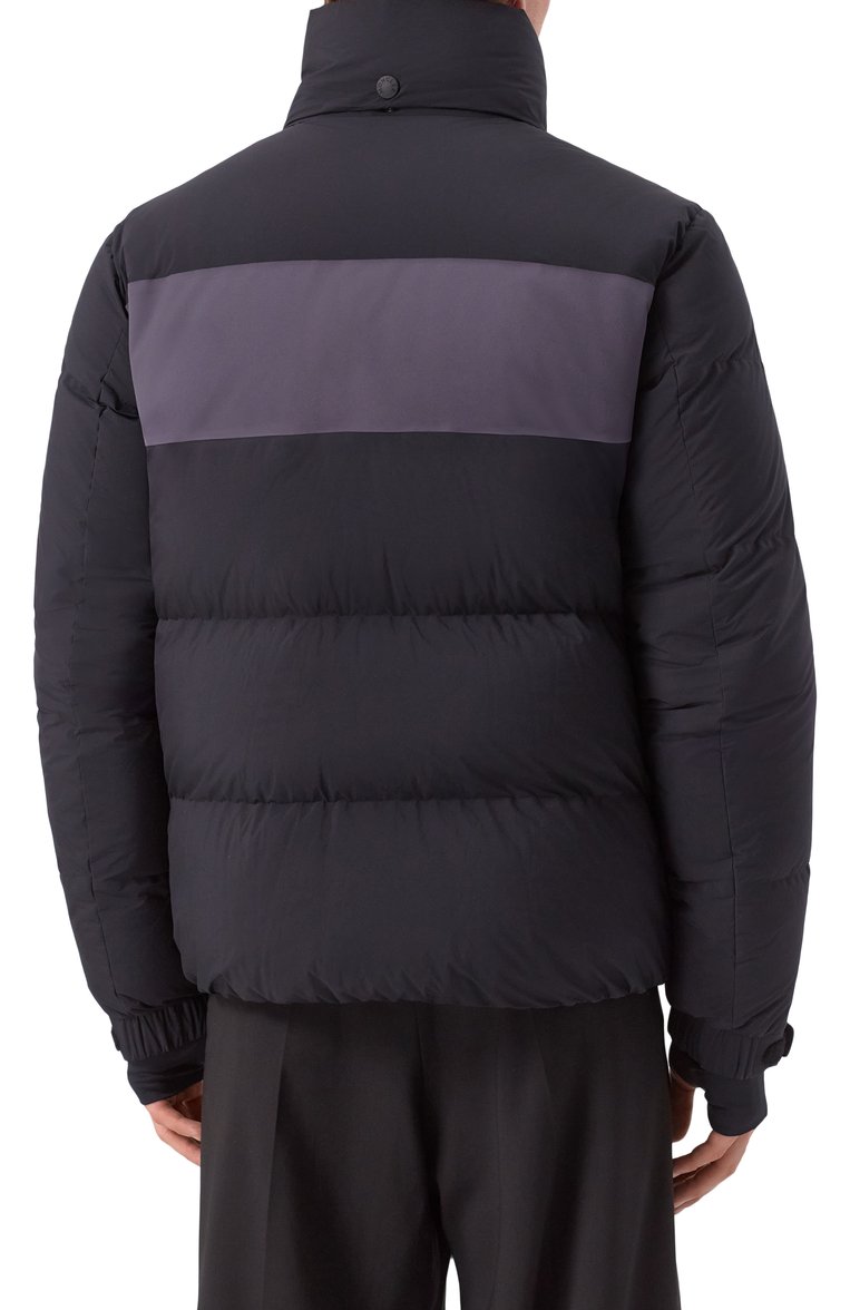 Мужская пуховик toss MONCLER GRENOBLE черного цвета, арт. 1A000-15-539X6 | Фото 8 (Материал внешний: Синтетический материал; Рукава: Длинные; Длина (верхняя одежда): Короткие; Материал подклада: Синтетический материал; Крос�с-КТ: Пуховик, другое; Стили: Кэжуэл)