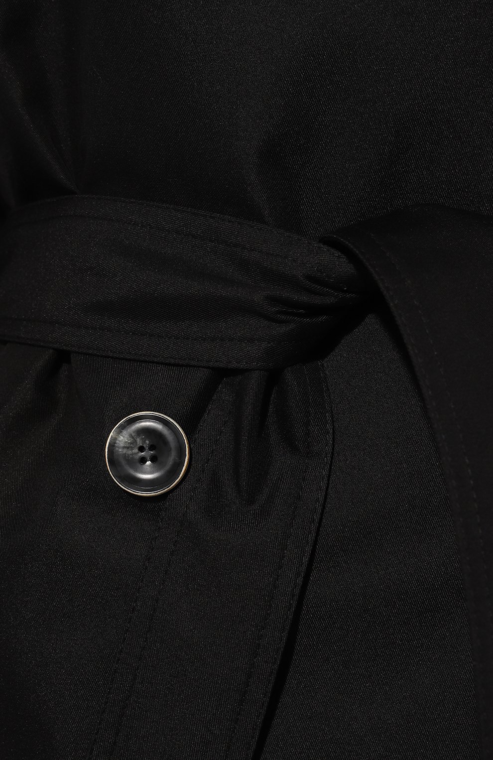 Тренч LESYANEBO черного цвета по цене 68000 руб., арт. ICONIC/H-465/LT, фото 5 Тренч LESYANEBO, арт. ICONIC/H-465/LT, фото 5