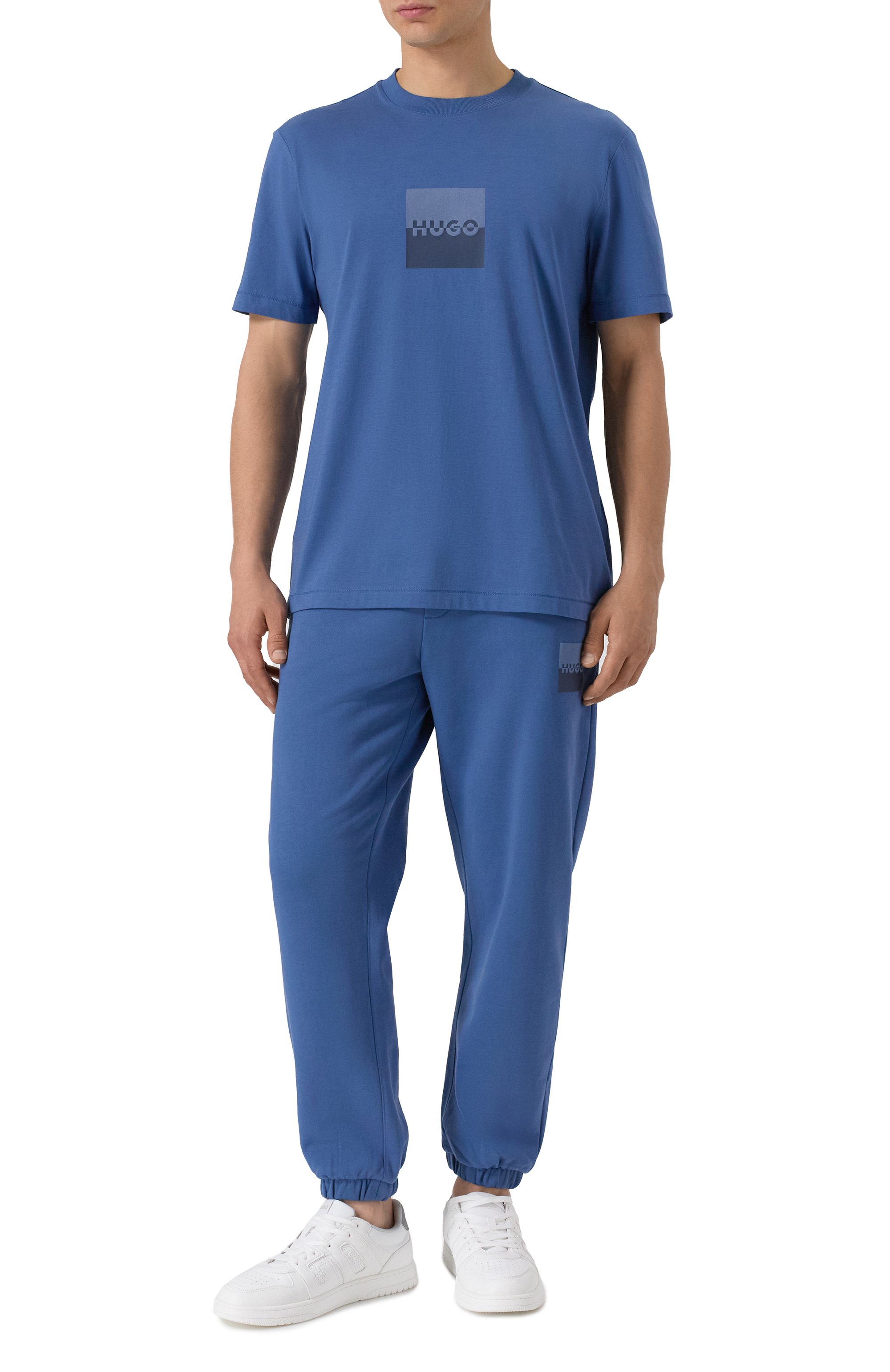 Хлопковые джоггеры HUGO синего цвета по цене 14950 руб., арт. 50542866, фото 2 Хлопковые джоггеры HUGO, арт. 50542866, фото 2