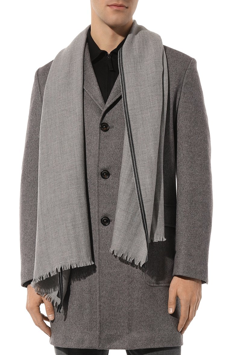 Мужской шарф из шерсти и кашемира ZEGNA серого цвета, арт. Z6L00SA6/26B | Фото 2 (Материал: Кашемир, Текстиль, Шерсть; Нос: Не проставлено; Материал сплава: Проставлено; Мужское Кросс-КТ: Шарфы - с бахромой; Кросс-КТ: шерсть, кашемир)