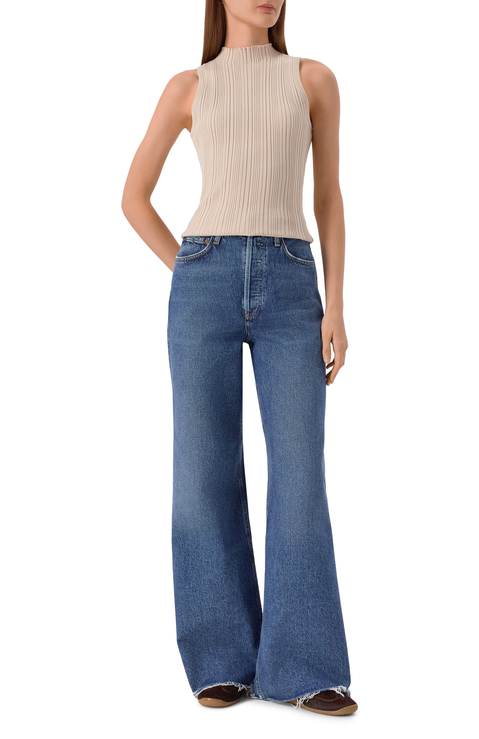 Топ из вискозы HUGO бежевого цвета по цене 16500 руб., арт. 50542597, фото 2 Топ из вискозы HUGO, арт. 50542597, фото 2