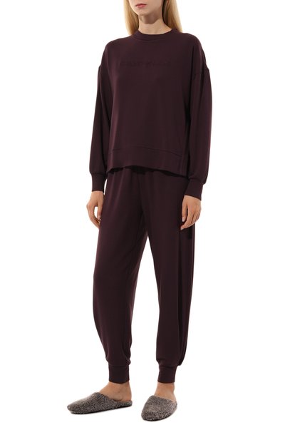 Свитшот из вискозы EMPORIO ARMANI бордового цвета по цене 12850 руб., арт. 164890/4F264, фото 2 Свитшот из вискозы EMPORIO ARMANI, арт. 164890/4F264, фото 2