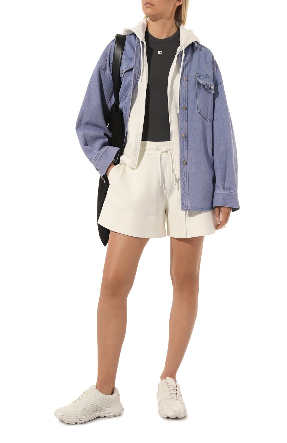 Хлопковые шорты EMPORIO ARMANI молочного цвета по цене 26050 руб., арт. 3R2P6C/1JHSZ, фото 2 Хлопковые шорты EMPORIO ARMANI, арт. 3R2P6C/1JHSZ, фото 2