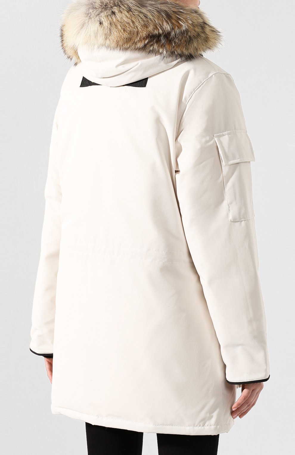 Парка expedition CANADA GOOSE бежевого цвета по цене 166000 руб., арт. 4660L, фото 4 Парка expedition CANADA GOOSE, арт. 4660L, фото 4