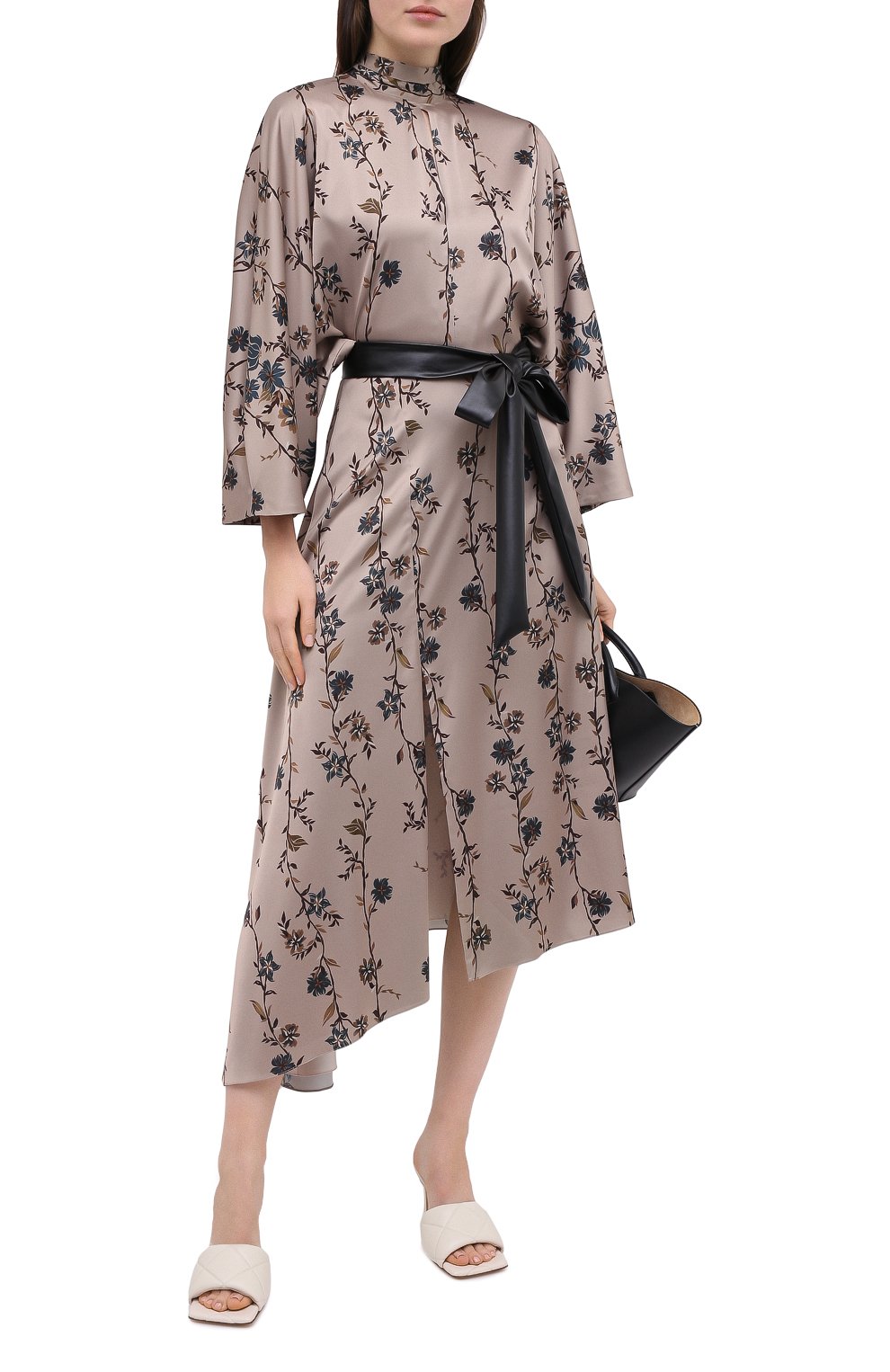Платье JM STUDIO бежевого цвета по цене 40960 руб., арт. FW202129, фото 2 Платье JM STUDIO, арт. FW202129, фото 2